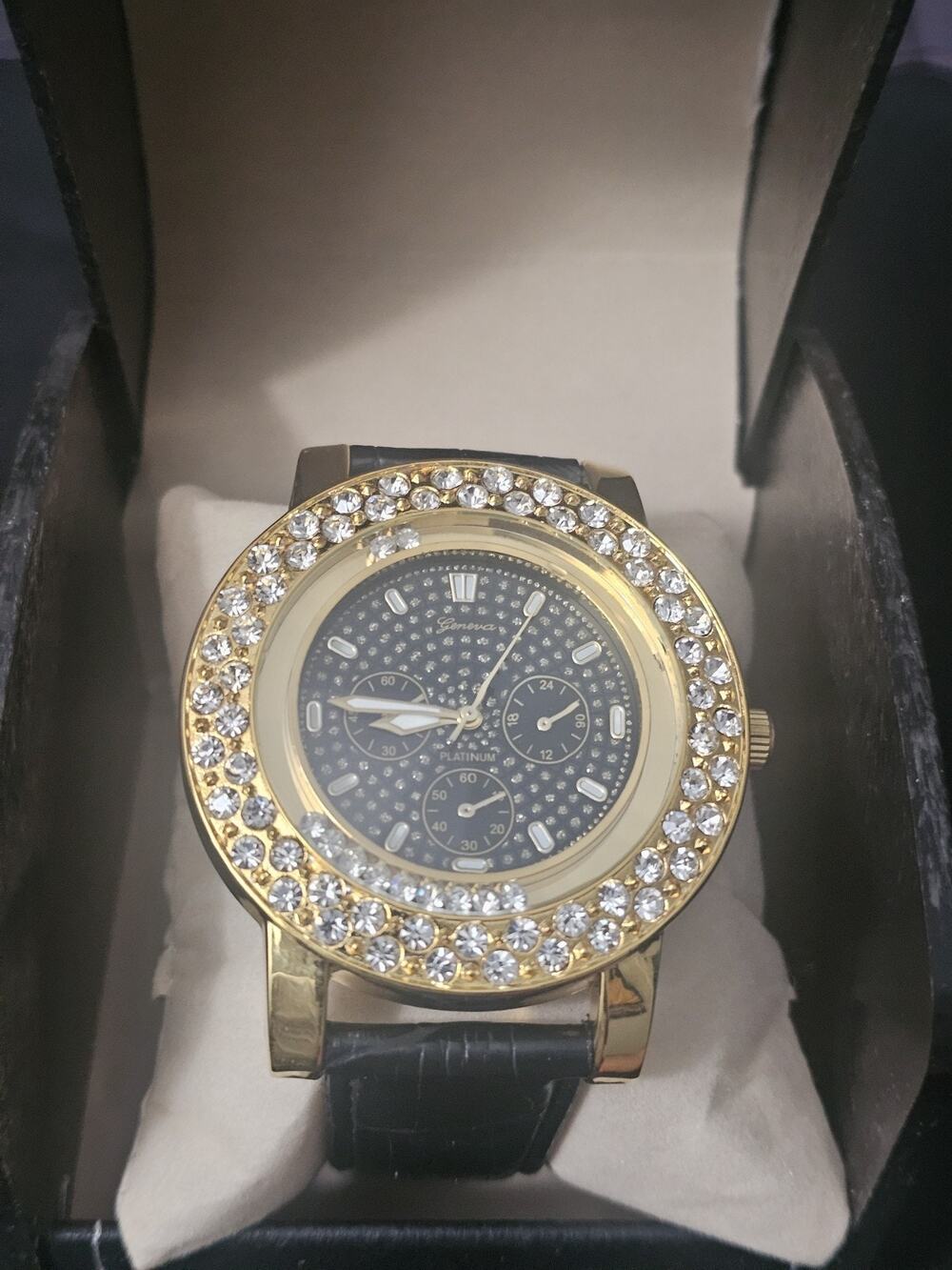 56.6mm gold tonecrystal bezel Fashion Analog Quartz watch w/Genuine Leather Band